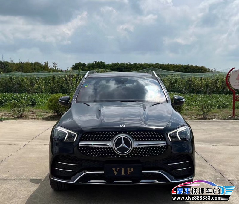 20年奔驰GLE轿车抵押车出售