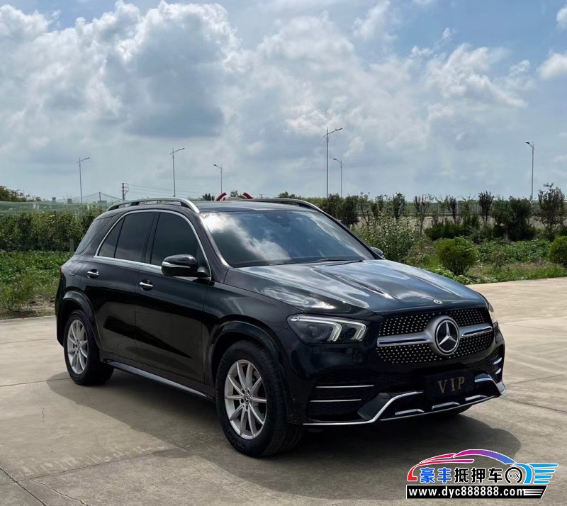 20年奔驰GLE轿车抵押车出售