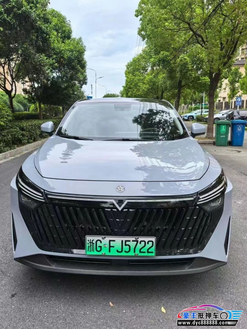 24年启辰大V轿车抵押车出售