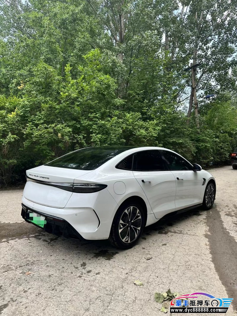 23年比亚迪海豹轿车抵押车出售