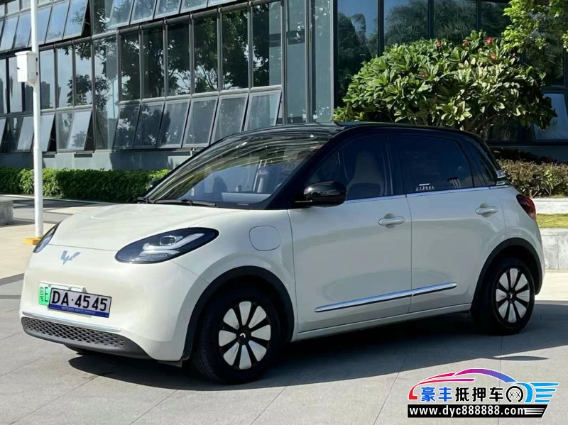 24年五菱缤果轿车抵押车出售