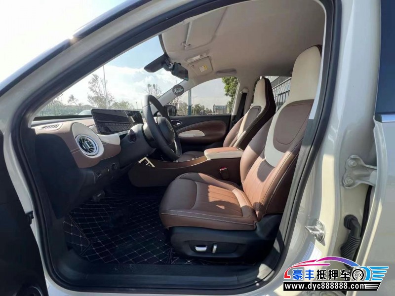 24年五菱缤果轿车抵押车出售