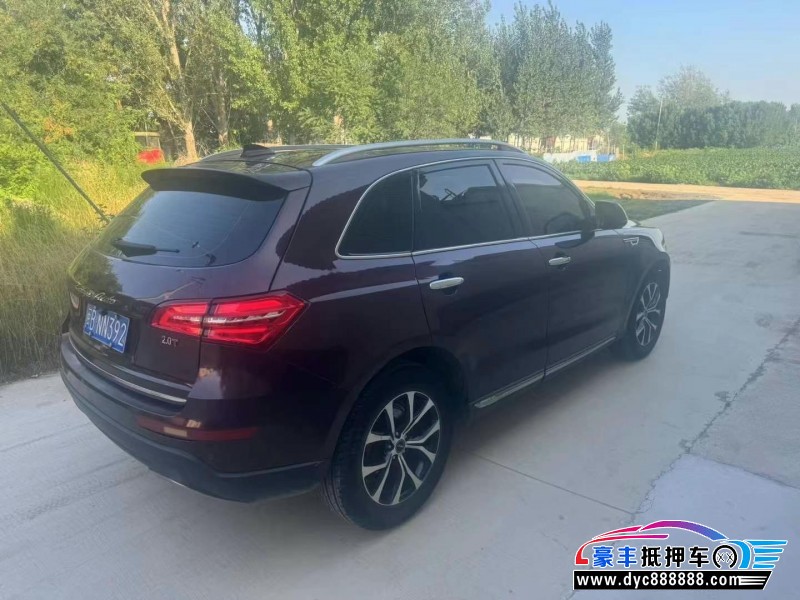 18年众泰T600轿车抵押车出售