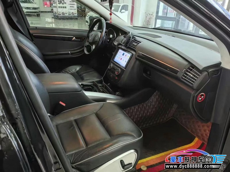 17年奔驰R轿车抵押车出售