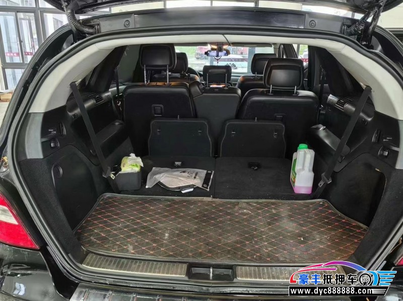 17年奔驰R轿车抵押车出售