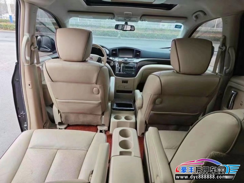 15年日产贵士轿车抵押车出售