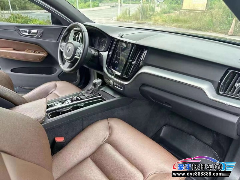 21年沃尔沃XC60轿车抵押车出售