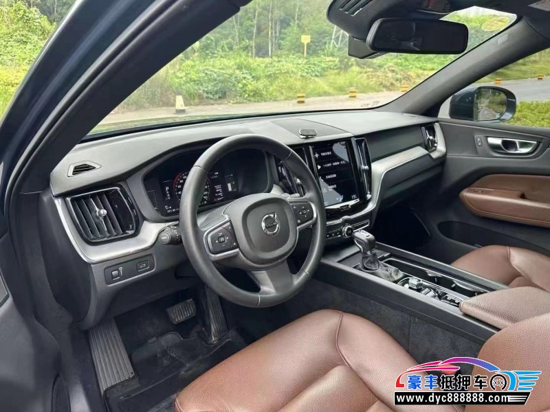 21年沃尔沃XC60轿车抵押车出售