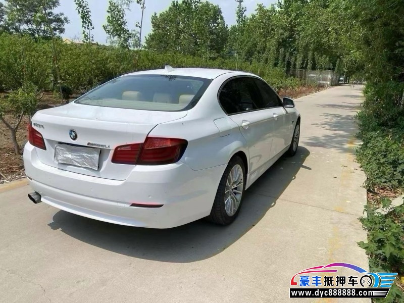13年宝马5系轿车抵押车出售