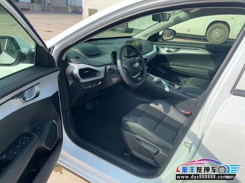 24年吉利几何轿车抵押车出售