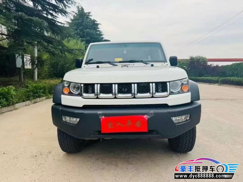 17年北京BJ40轿车抵押车出售