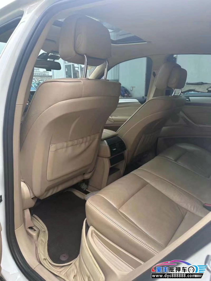 15年宝马X6轿车抵押车出售