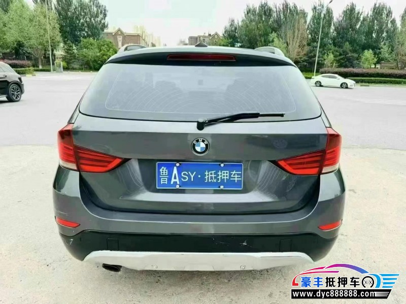 13年宝马X1轿车抵押车出售