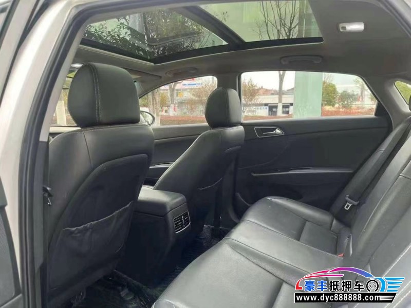 17年现代名图轿车抵押车出售