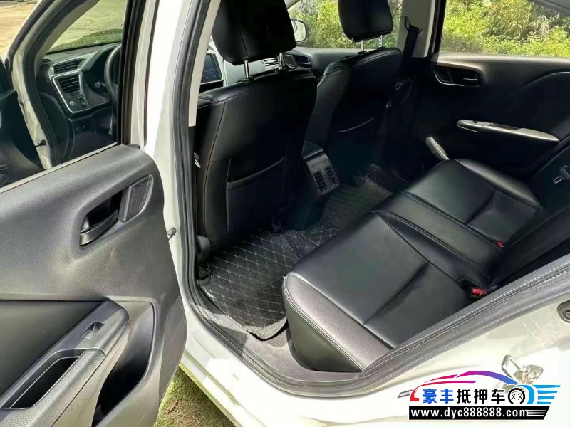 18年本田锋范轿车抵押车出售