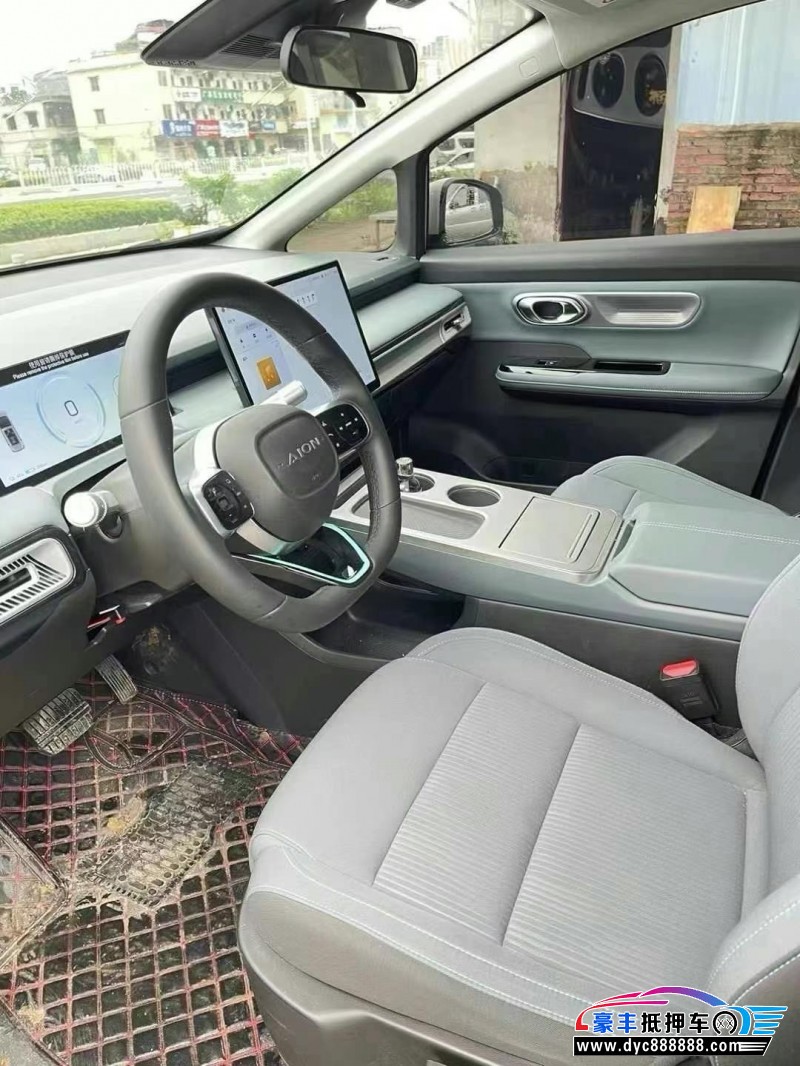 23年埃安Y70轿车抵押车出售