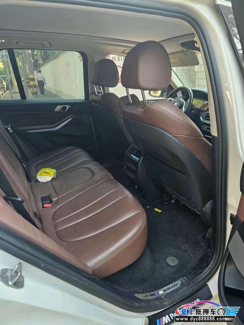 20年宝马X5轿车抵押车出售