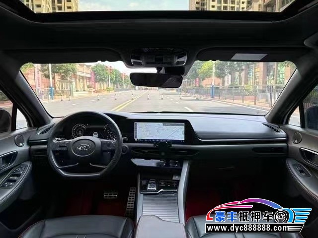 21年现代索纳塔轿车抵押车出售