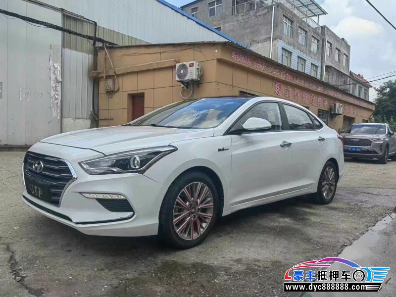 17年现代名图轿车抵押车出售