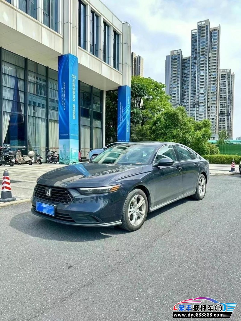 24年本田雅阁轿车抵押车出售