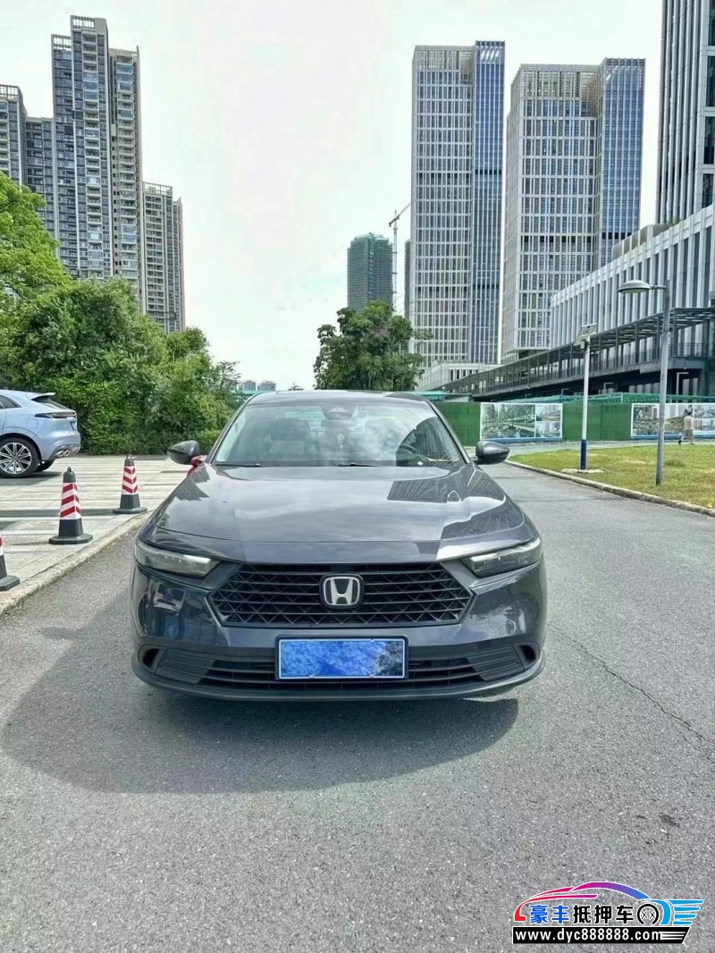 24年本田雅阁轿车抵押车出售