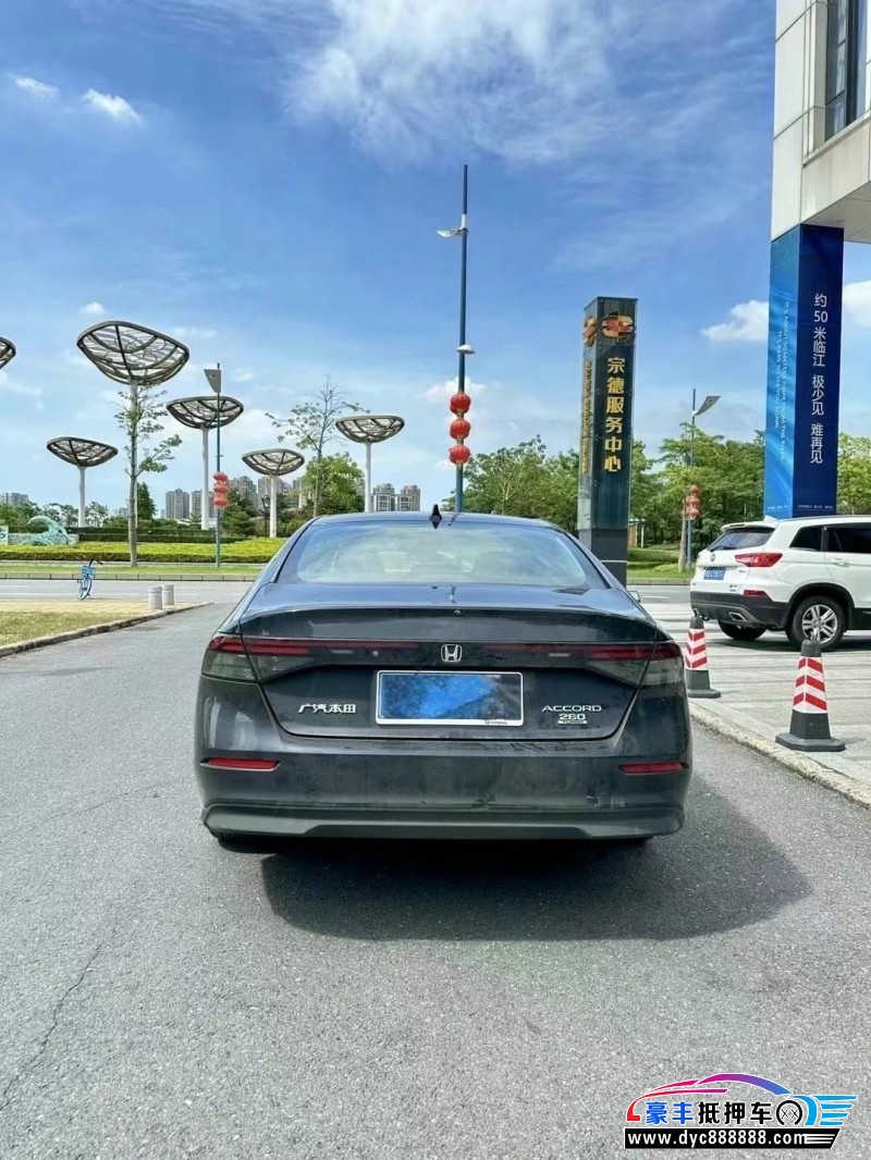 24年本田雅阁轿车抵押车出售