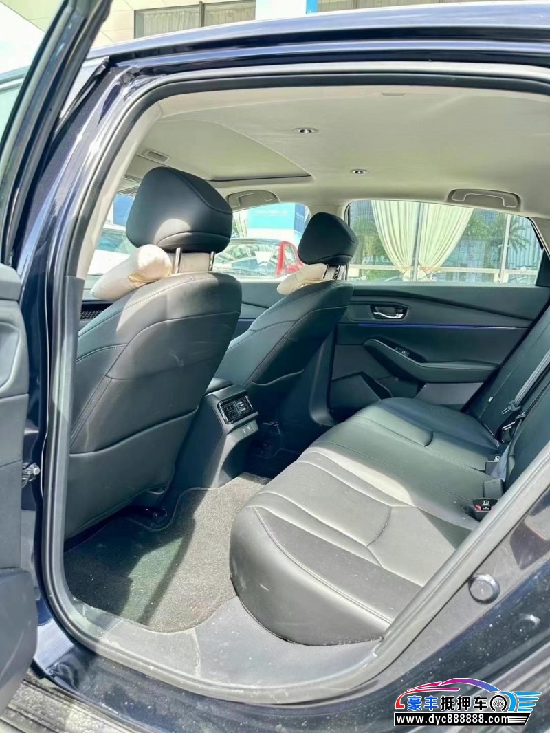 24年本田雅阁轿车抵押车出售