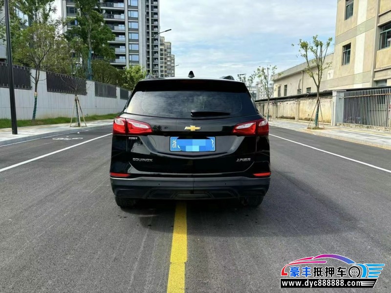 20年雪佛兰探界者轿车抵押车出售