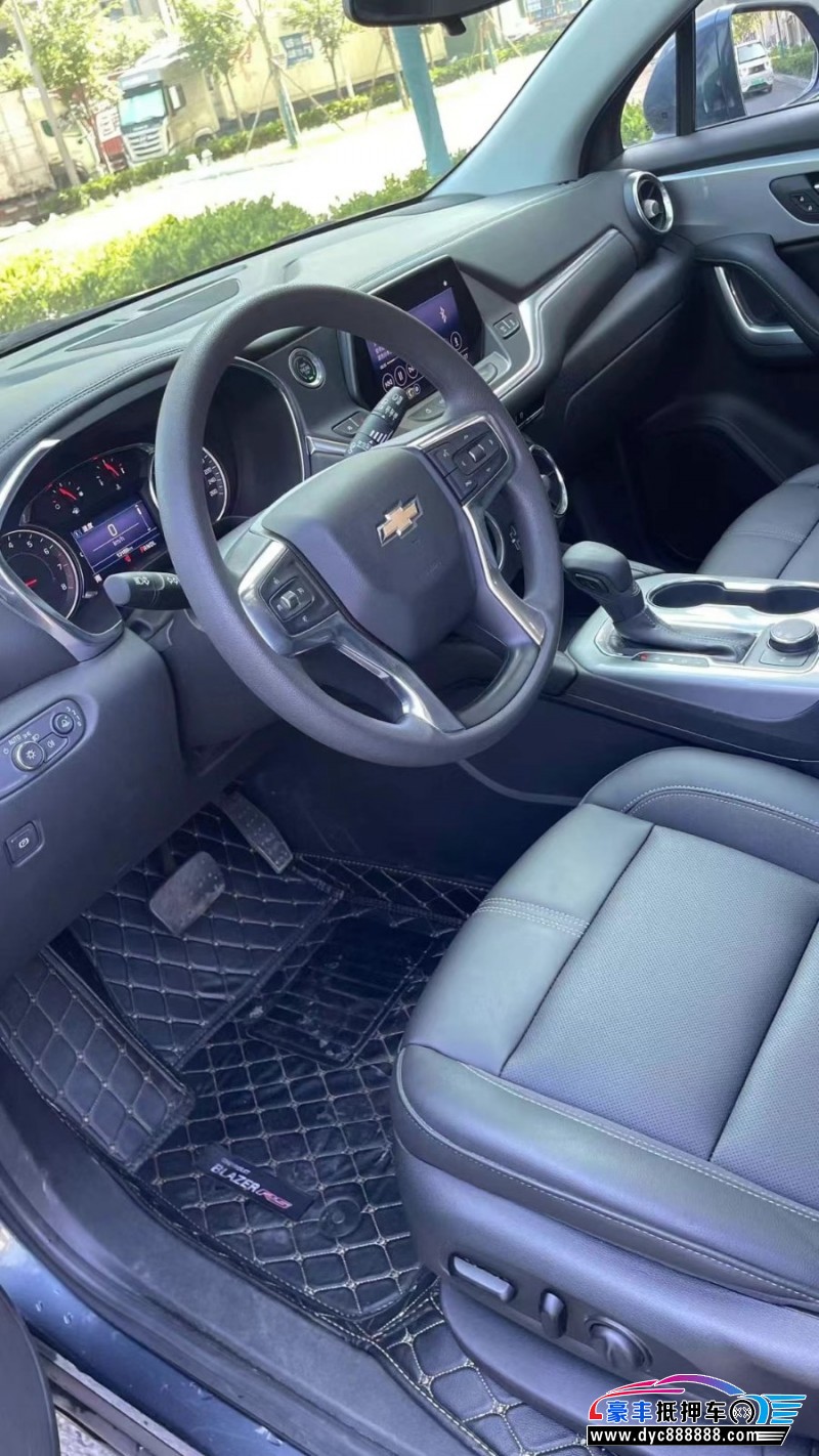 21年雪佛兰开拓者轿车抵押车出售