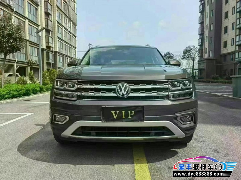 18年大众途昂轿车抵押车出售