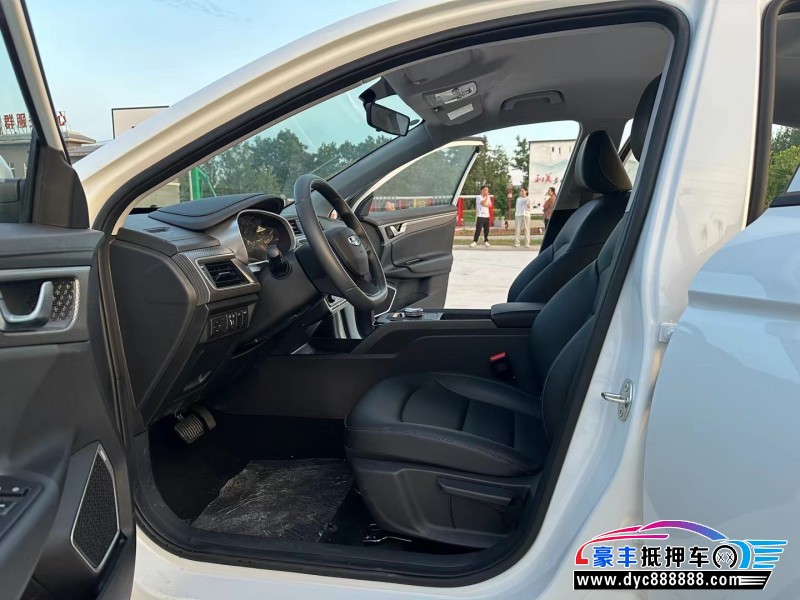 24年吉利帝豪EV轿车抵押车出售