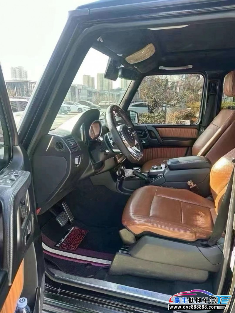 17年奔驰G轿车抵押车出售