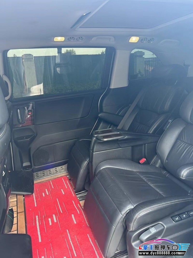 19年本田艾力绅轿车抵押车出售