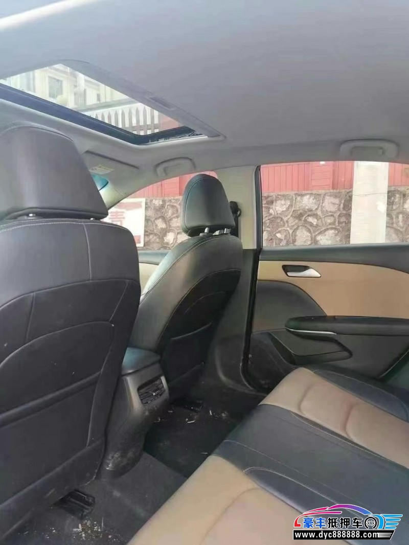 22年雪佛兰科鲁泽轿车抵押车出售