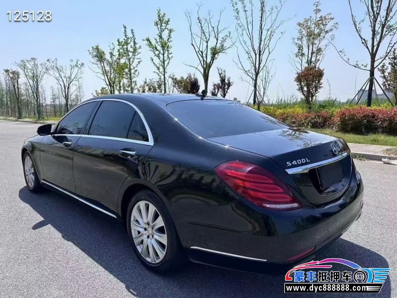 14年奔驰S轿车抵押车出售