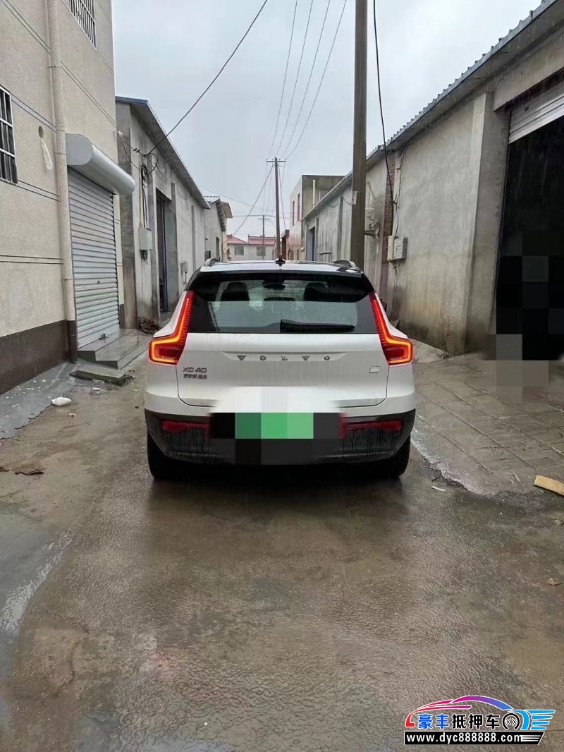 23年沃尔沃XC40轿车抵押车出售