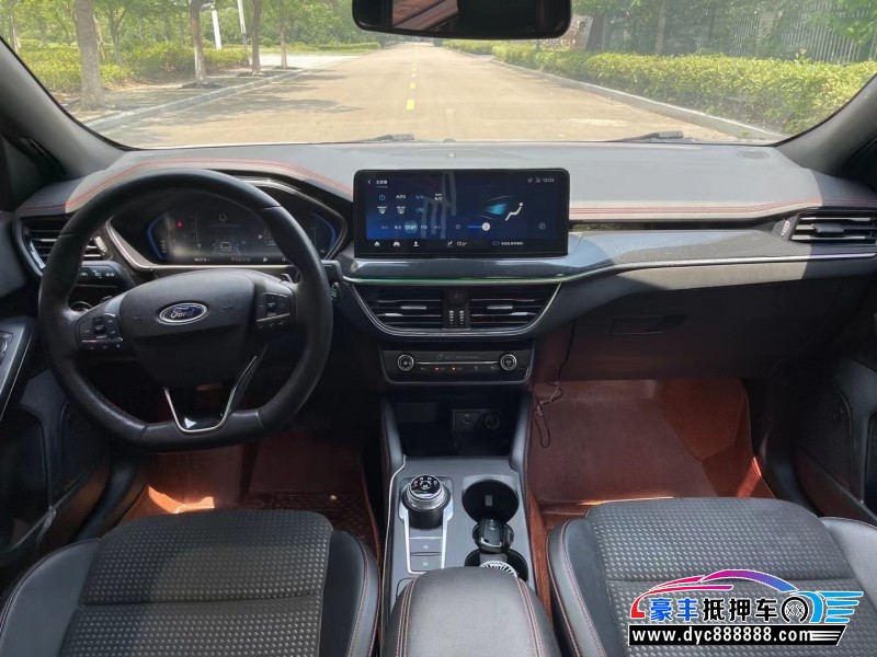 21年福特福克斯轿车抵押车出售