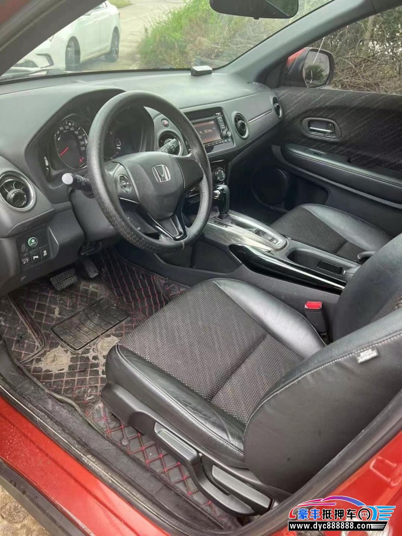 17年本田XRV轿车抵押车出售