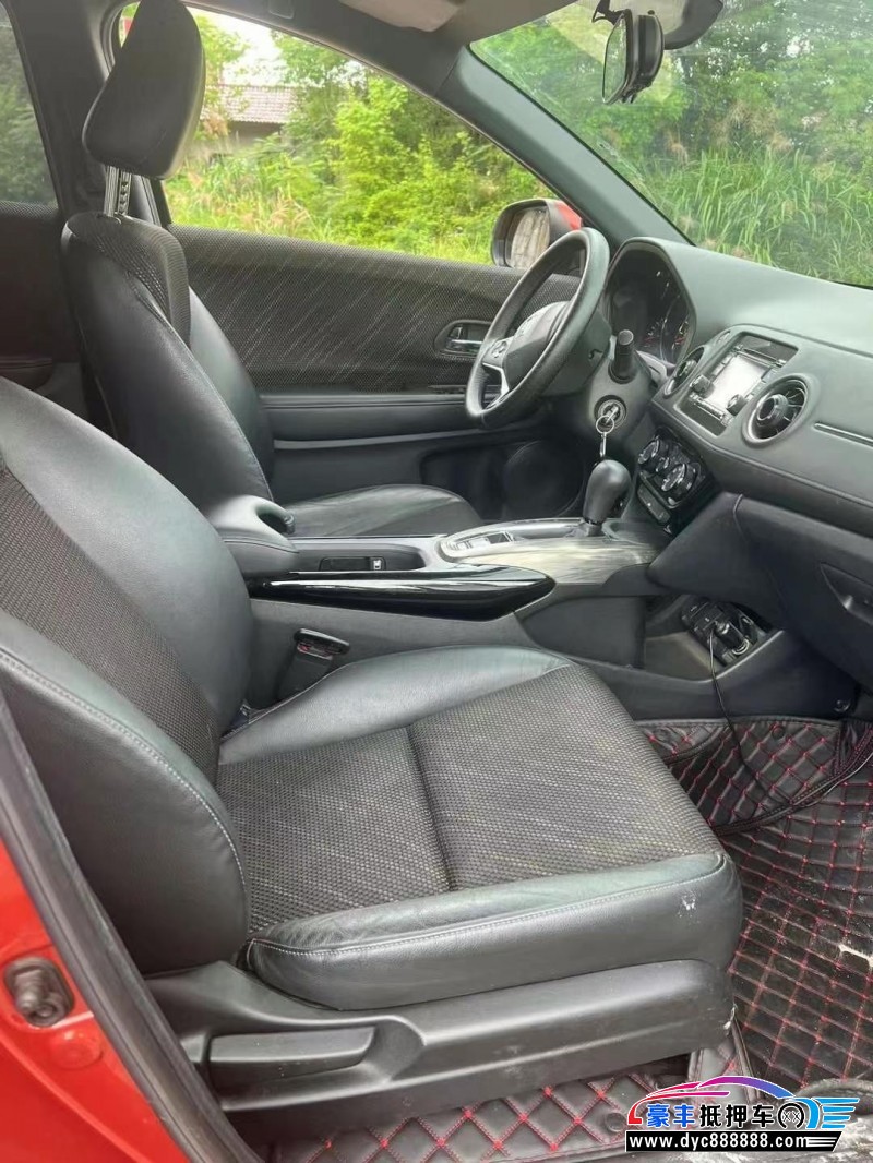 17年本田XRV轿车抵押车出售