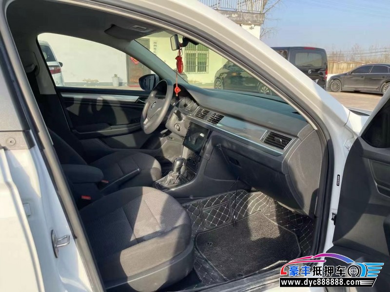 20年大众宝来轿车抵押车出售