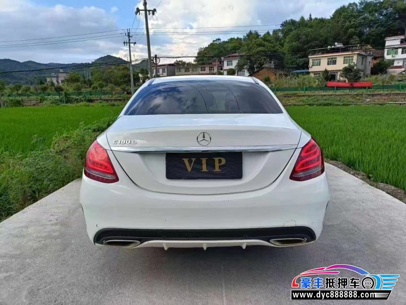 17年奔驰C轿车抵押车出售