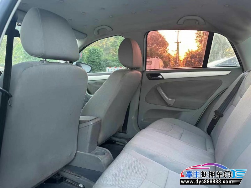 11年大众宝来轿车抵押车出售