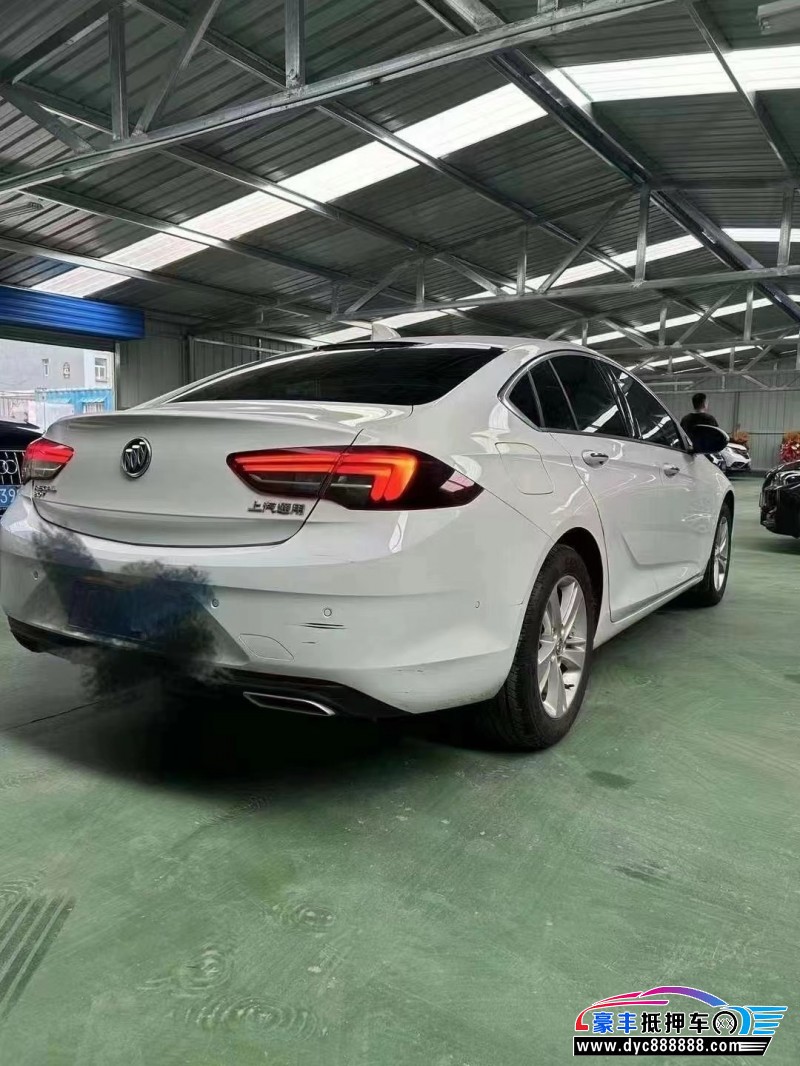 19年别克君威轿车抵押车出售