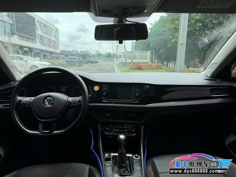 20年大众宝来轿车抵押车出售