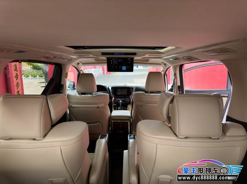 16年丰田埃尔法轿车抵押车出售