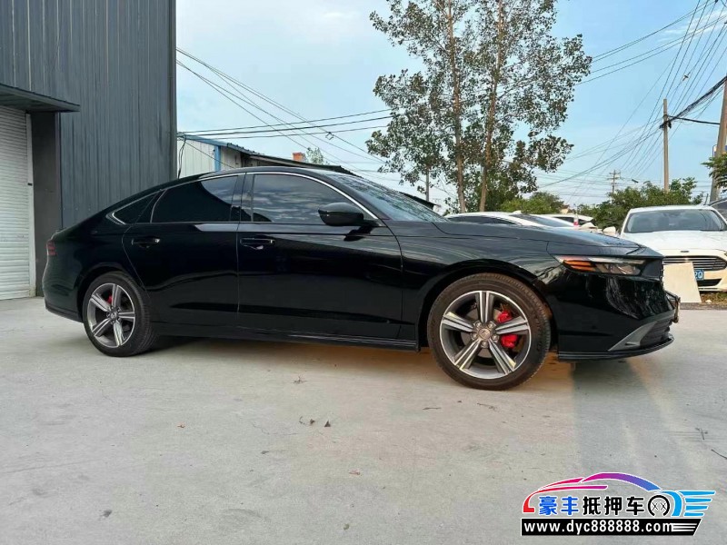 23年本田雅阁轿车抵押车出售