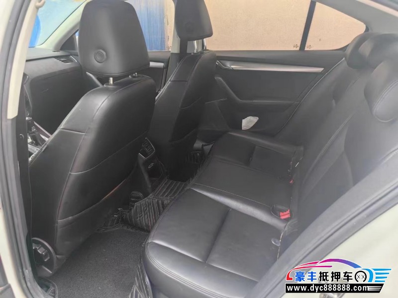 18年斯柯达明锐轿车抵押车出售