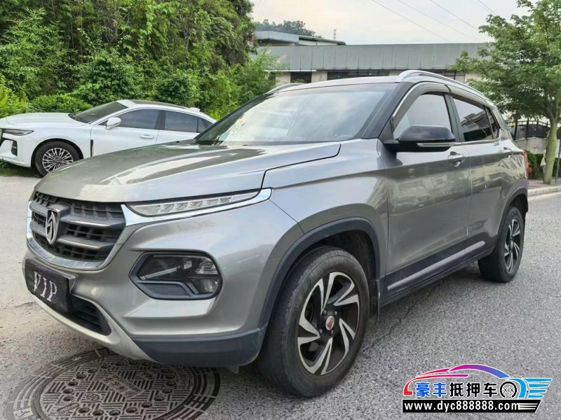 17年宝骏510轿车抵押车出售