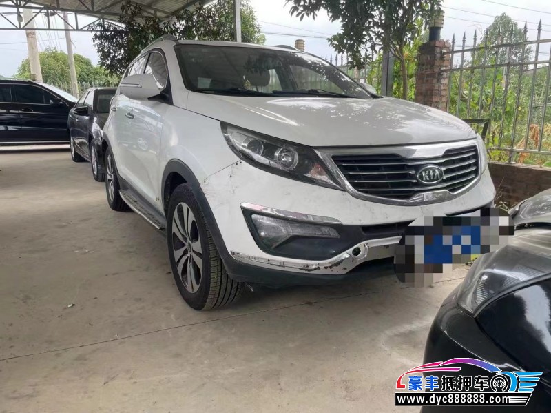 15年起亚智跑轿车抵押车出售