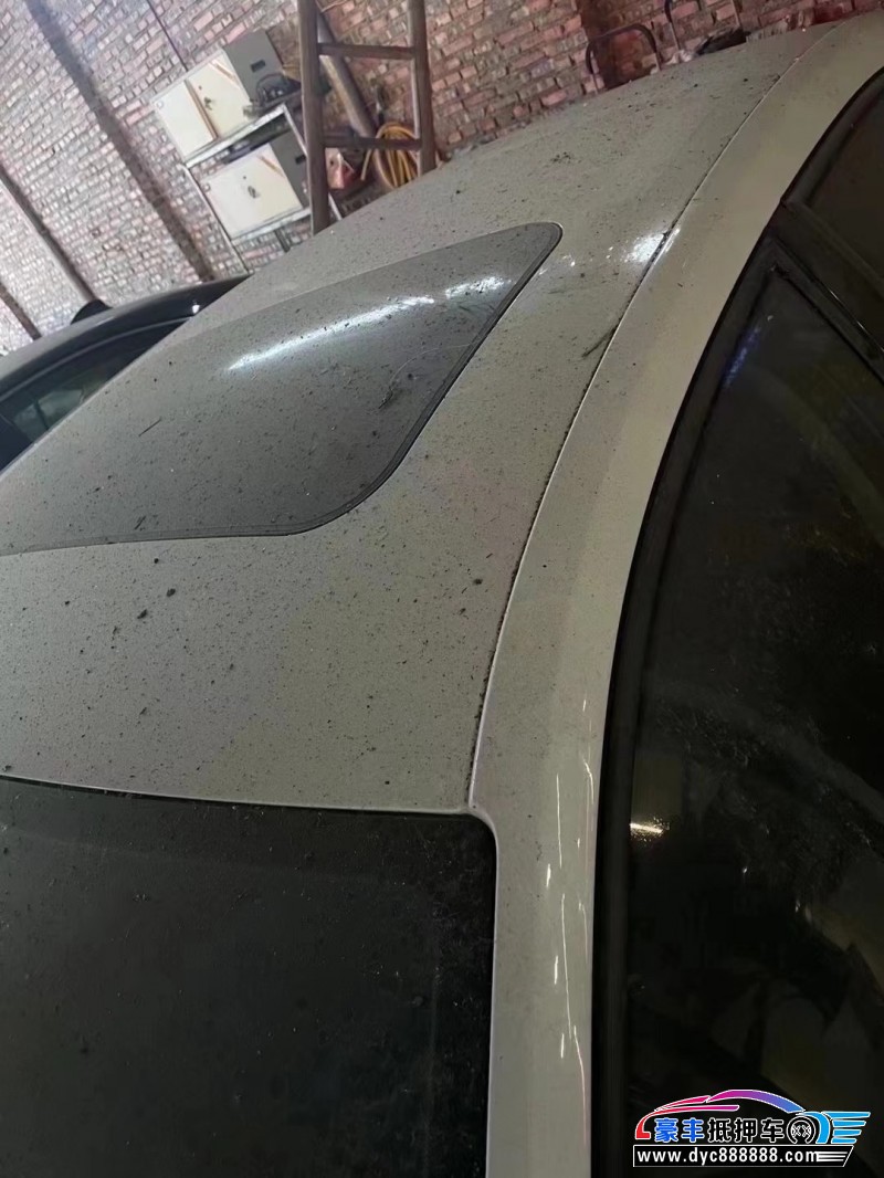 16年大众速腾轿车抵押车出售